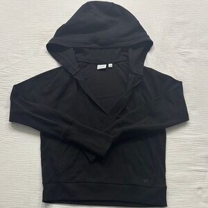 Aritzia Sunday Best Black Long Sleeve Hoodie